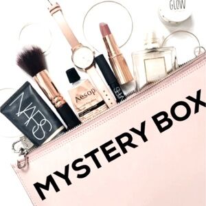 Make up and skin care box